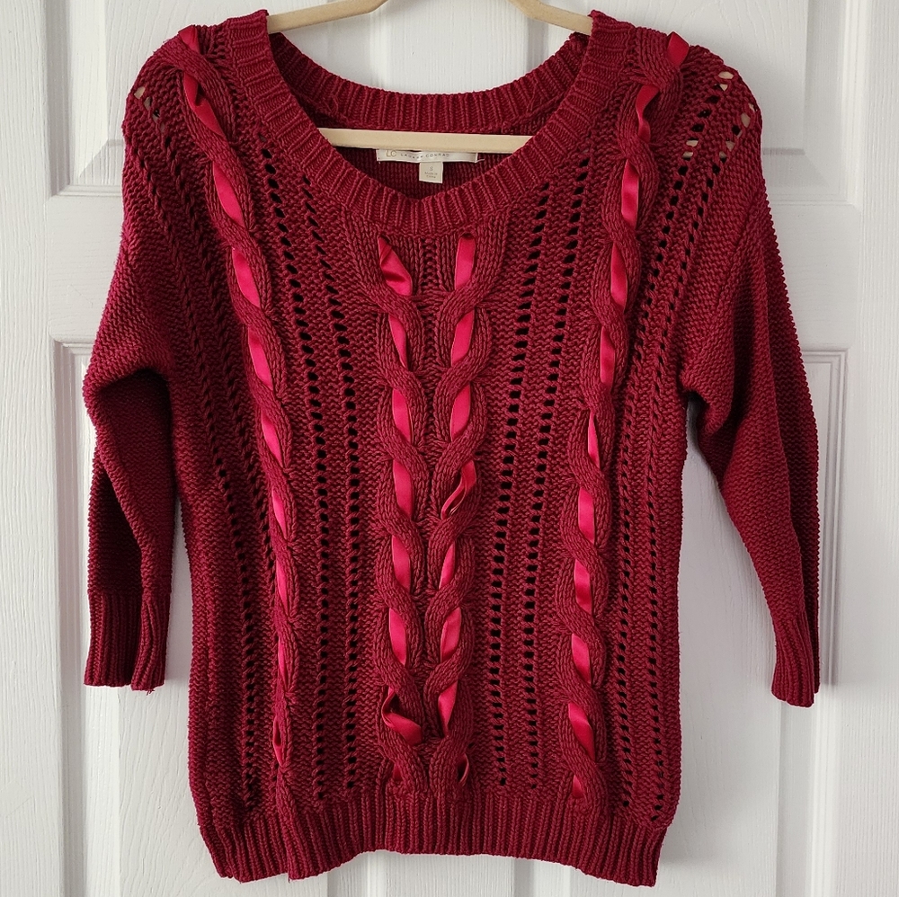 Lauren Conrad 3/4 sleeve sweater.